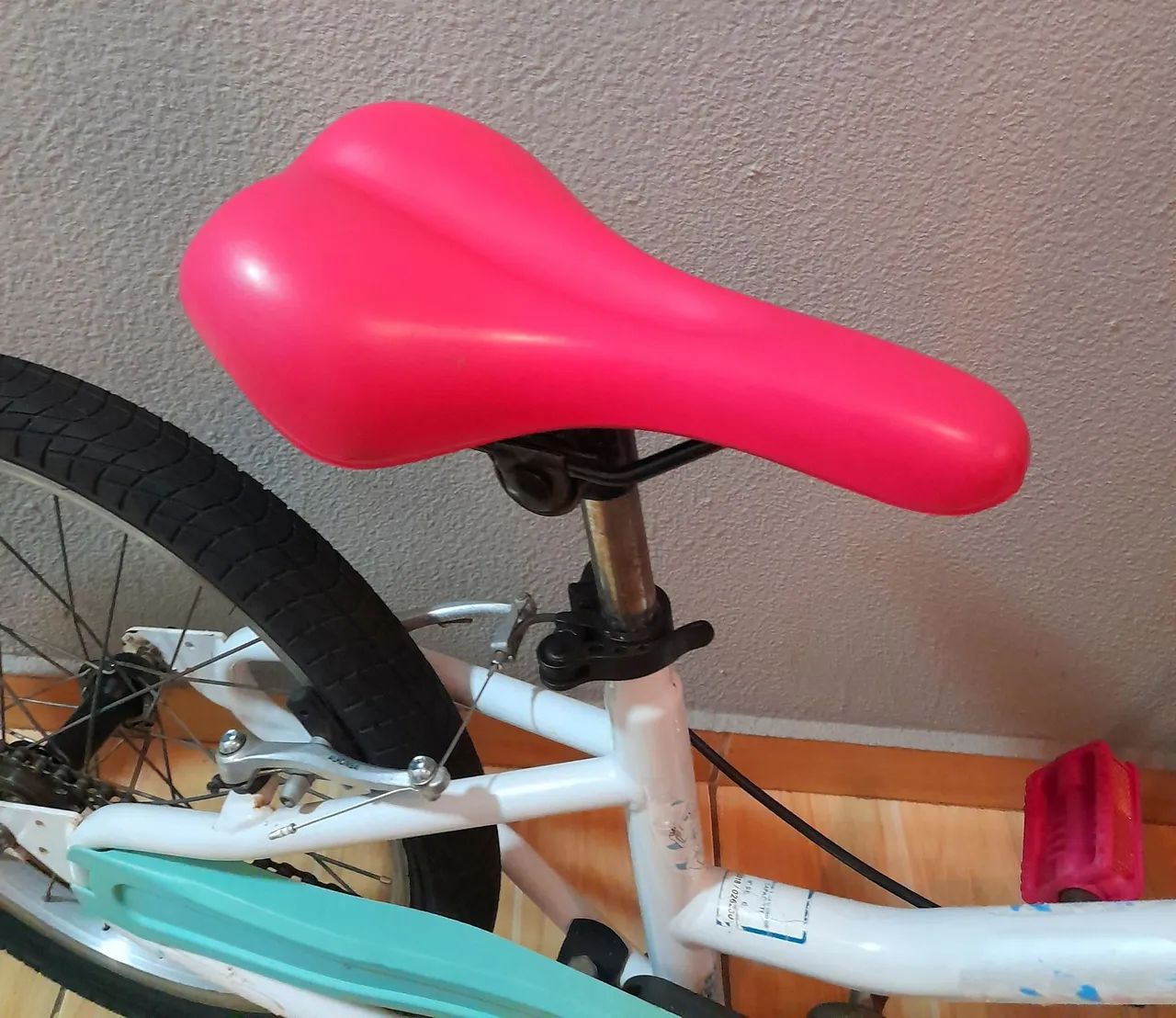 Bicicleta Infantil Aro 20 - Foto 4