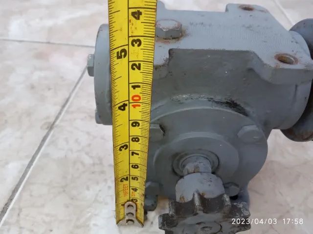 Redutor de pequeno porte relação 1\50 rosca-sem-fim\coroa - Foto 4