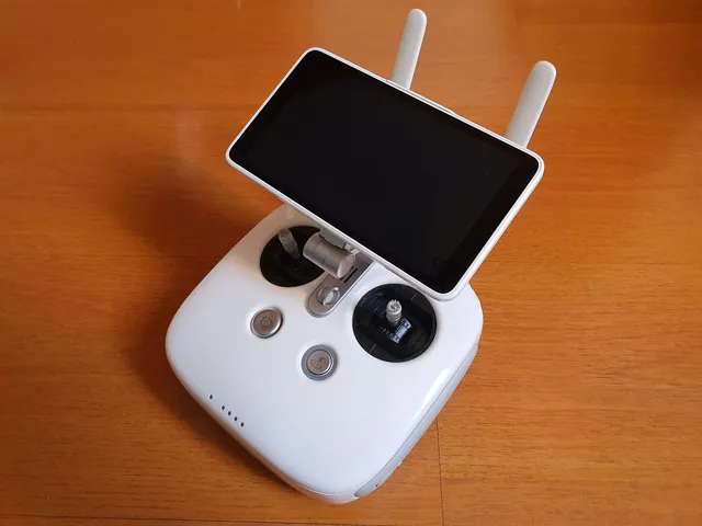 Rádio Controle DJI GL300E (com defeito)