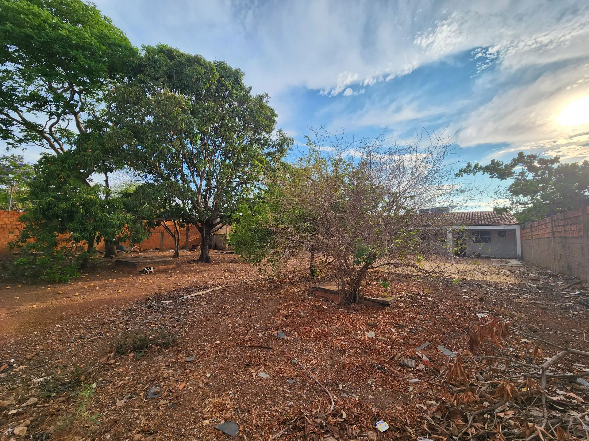 Vende-se 2 terreno 720m2 bairro Cidade de Deus em Várzea Grande-MT 