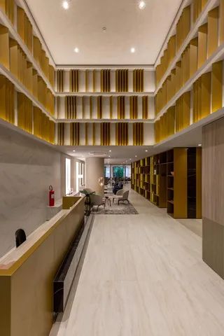 Sala com 25m2, 1 dorm e 1 banheiro,  com ponto de ar condicionado, um jardim, sem vaga de  - Foto 3