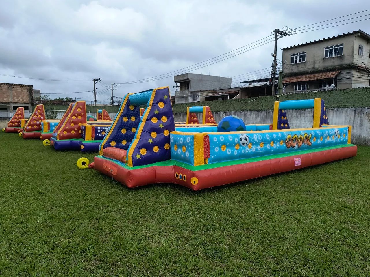 Futebol de sabão a pronta entrega  3 tamanhos  - Foto 3