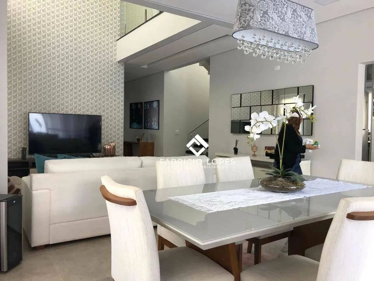 Imponente e Moderna Casa para venda no Villa Branca em Condomínio Fechado! - Foto 3
