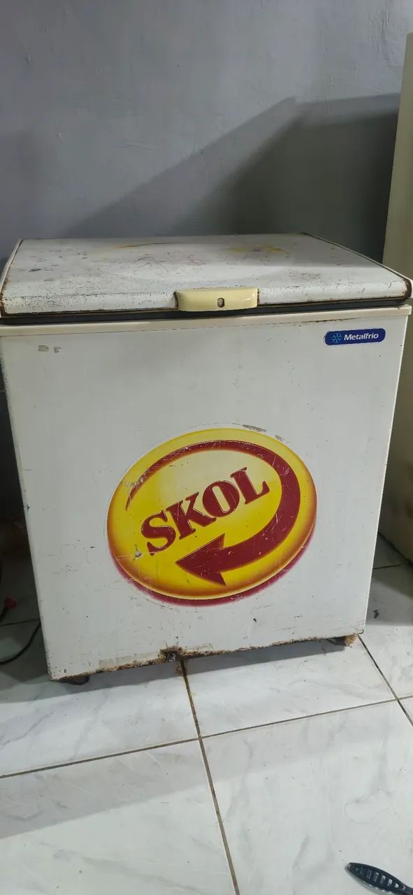 Freezer Horizontal Metalfrio Comércio ou Uso Pessoal- R$700,00