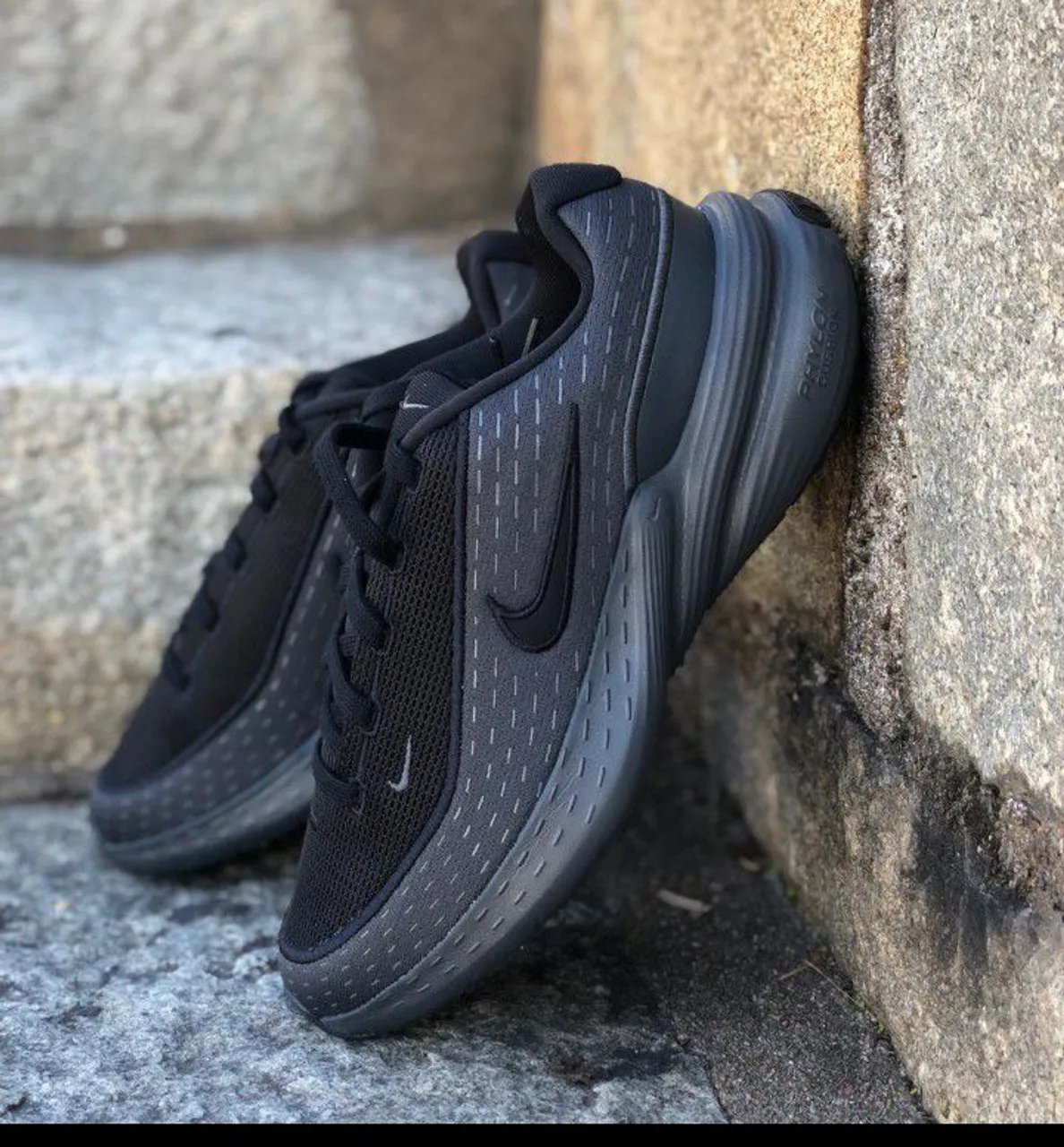 Tênis Nike Esportivo Preto - Conforto e Estilo