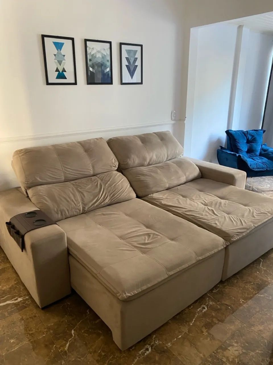 Sofá retrátil bege - Foto 3