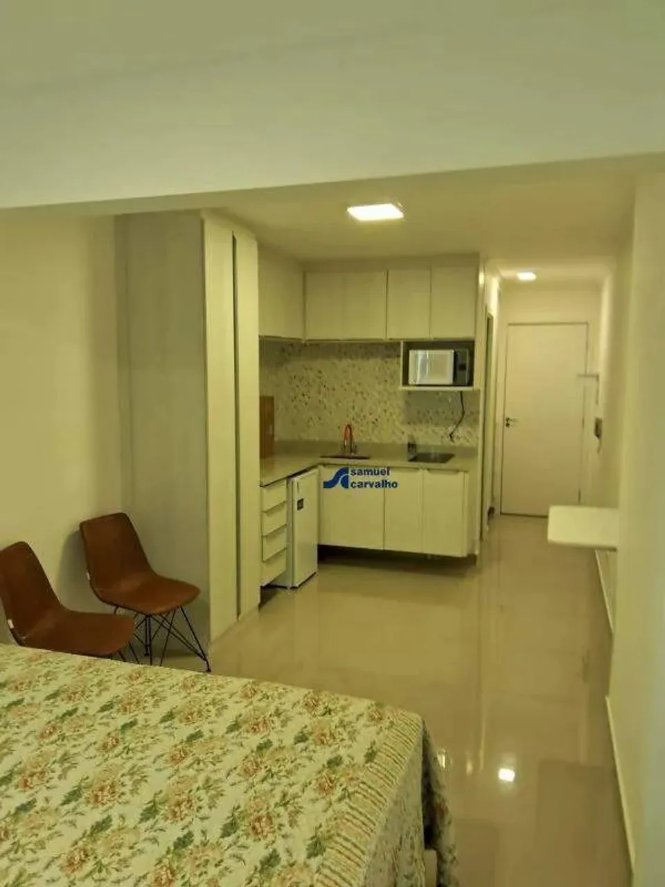 Stúdio mobiliado novo pronto para morar, primeira locação em prédio novo 27 m2 01 wc 01 va
