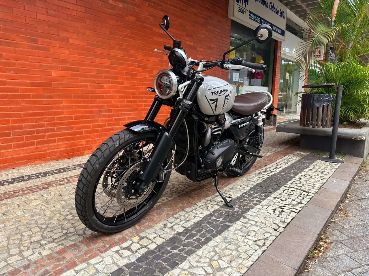 Triumph Scrambler 1200 XC 2025 com 1300 km - Impecável - Foto 5