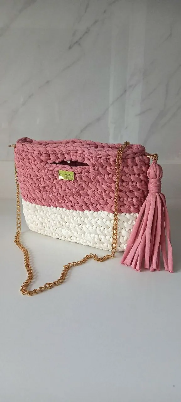Bolsa de Ombro Crochê