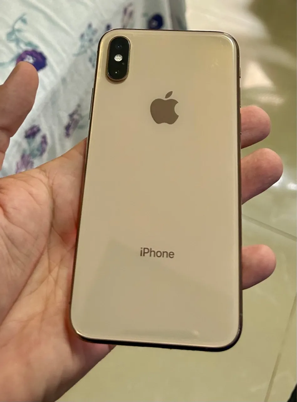 iPhone XS