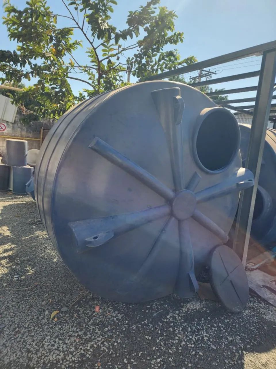 CAIXAS D'ÁGUA DE 5 MIL LITROS 