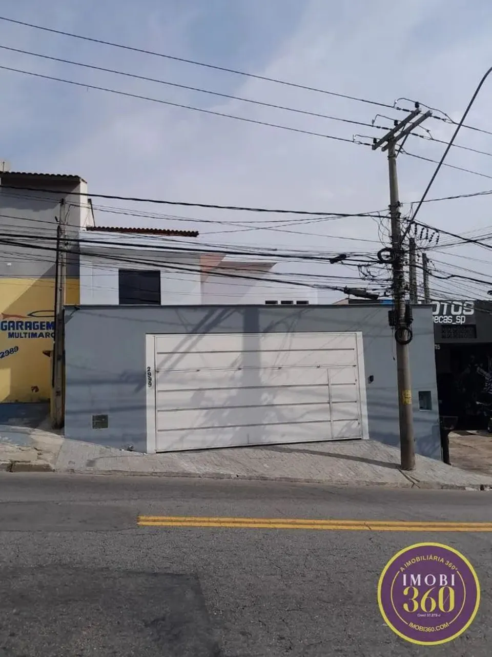 Sobrado para Alugar em Vila Ipiranga, Mogi das Cruzes - SP