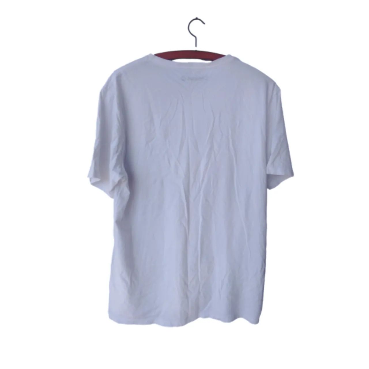 Camiseta Básica Branca - Foto 2