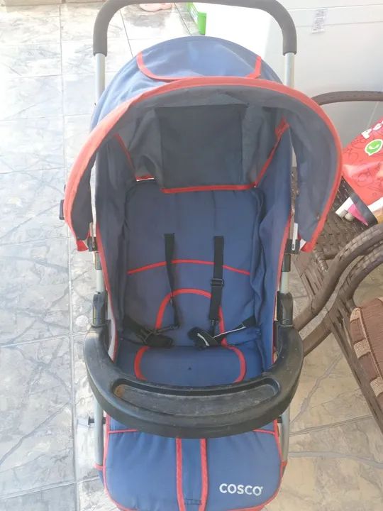 Carrinho de Bebê Cosco