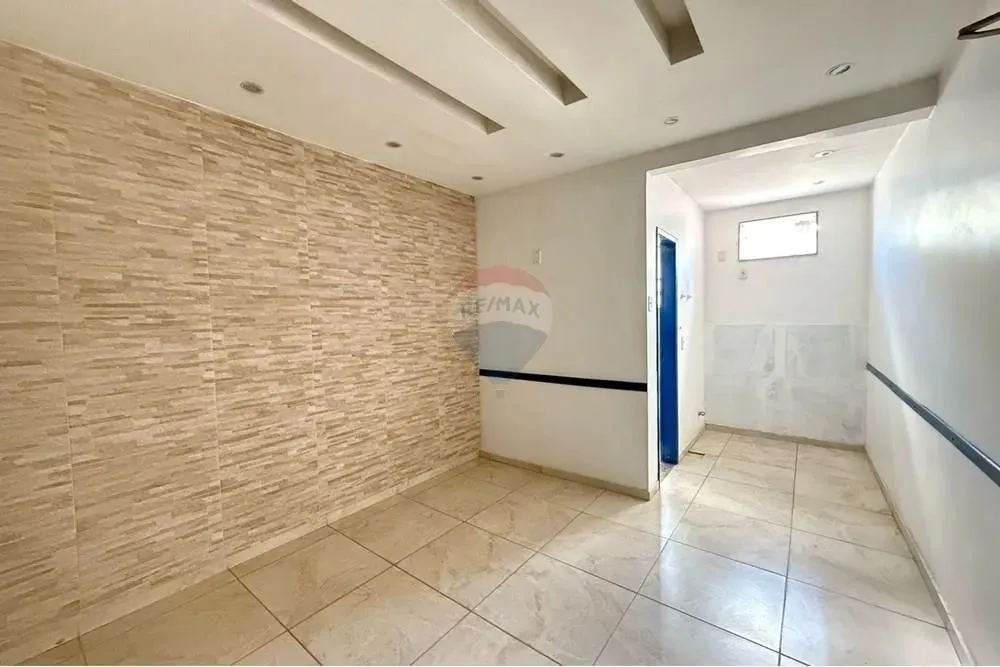 Sala comercial para alugar, 73m², por R$ 900,00, Taquara, Jacarepaguá, Rio de Janeiro/RJ.