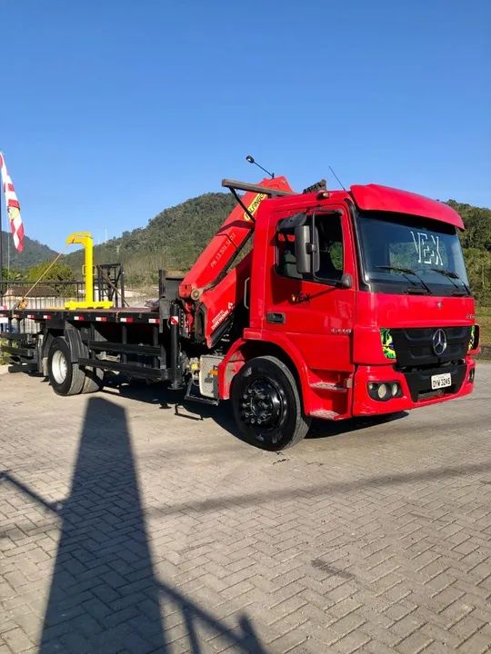 Mercedes Benz  2014 - Atego 1419  