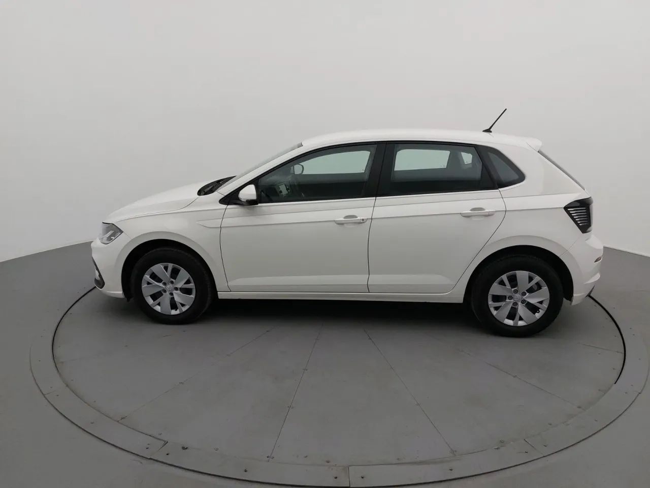 Volkswagen Polo 2024 1.0 mpi manual - Foto 2