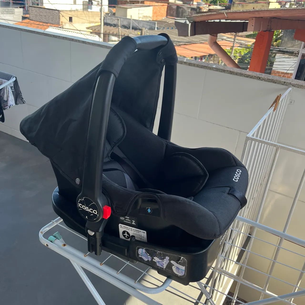 Bebê conforto com base Cosco Maternidade e Cuidados com o Bebê