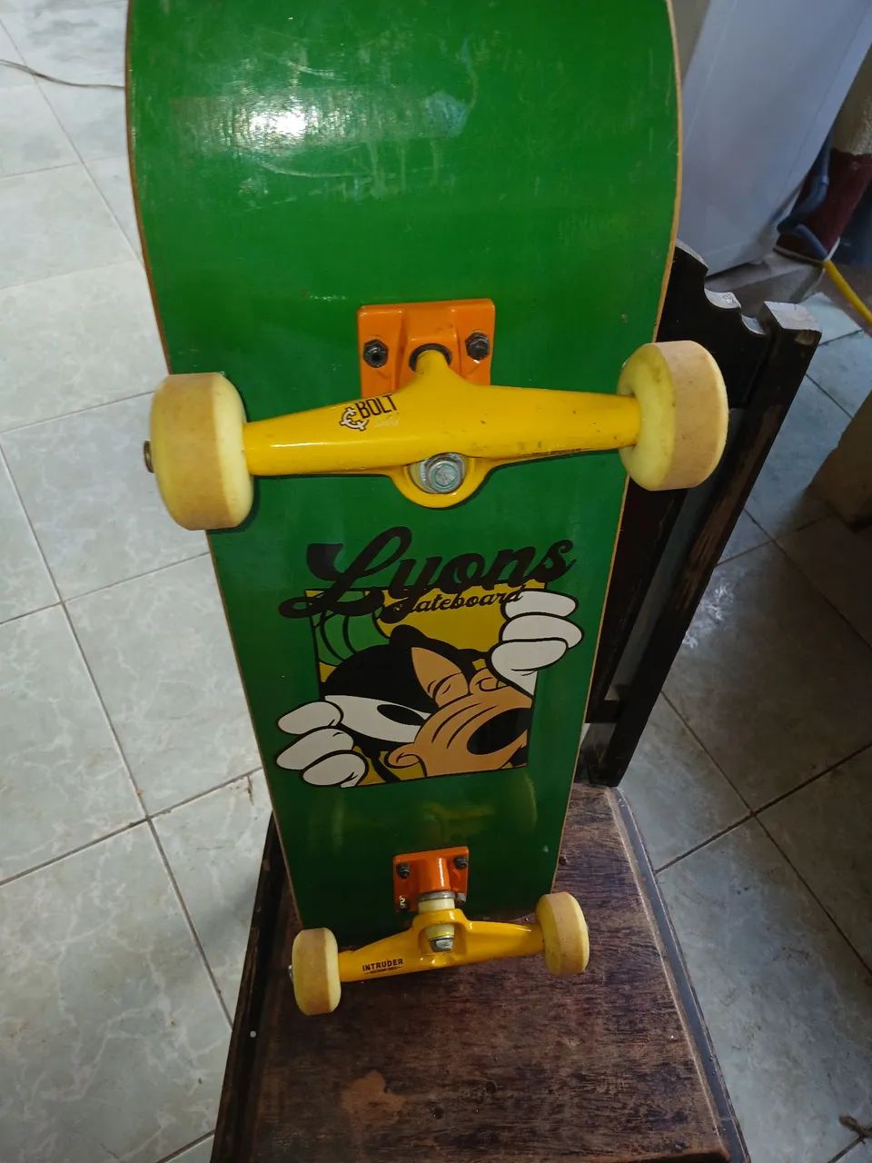 Vende-se Skate Profissional com poucos dias de uso - Foto 5