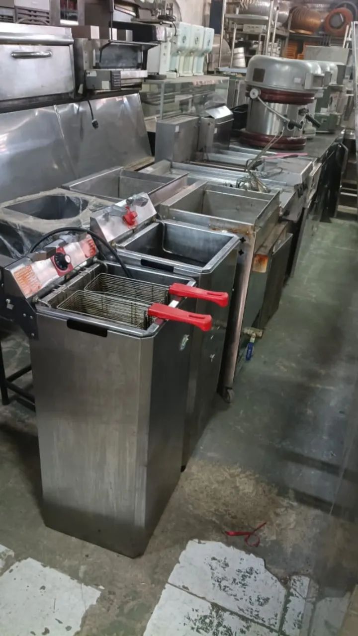 FRITADEIRA MARCHESONI 25L AGUA E OLEO GABINETE 220V - Foto 2