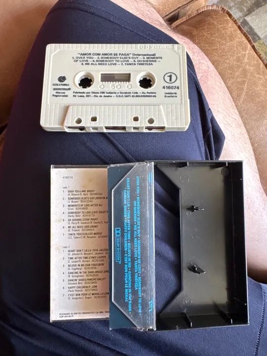 K7 AMOR COM AMOR SE PAGA INTERNACIONAL RARO - Foto 3