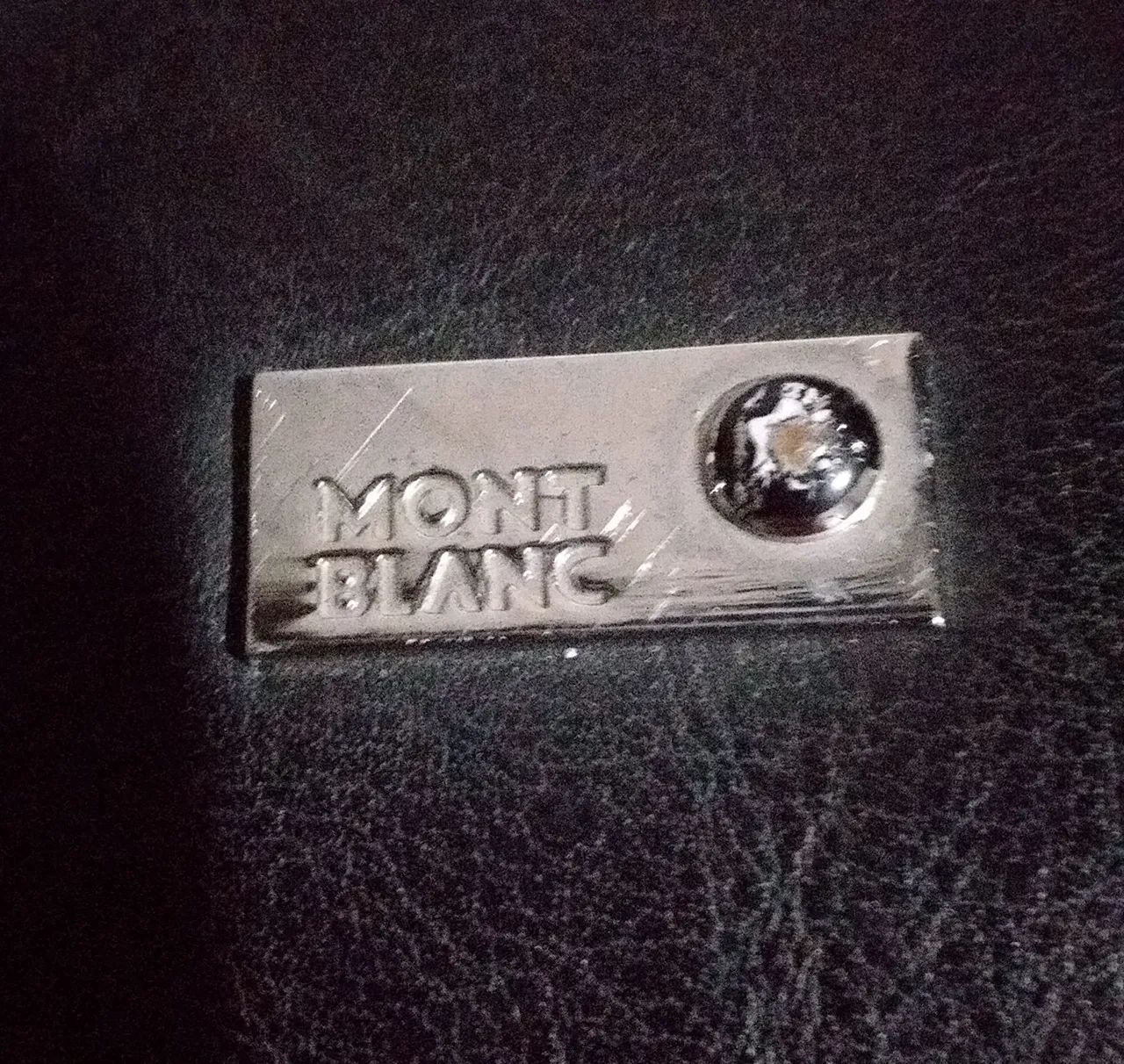 Maleta de couro xx MONT BLANC xx  - Importada - - Foto 3