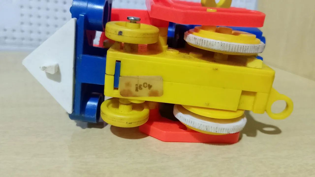 Trem de brinquedo vintage da estrela  - Foto 4