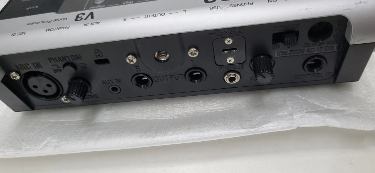 その他 ZOOM V3 Zoom V3 Processador Vocal, Harmonia, Correção De Pitch, R