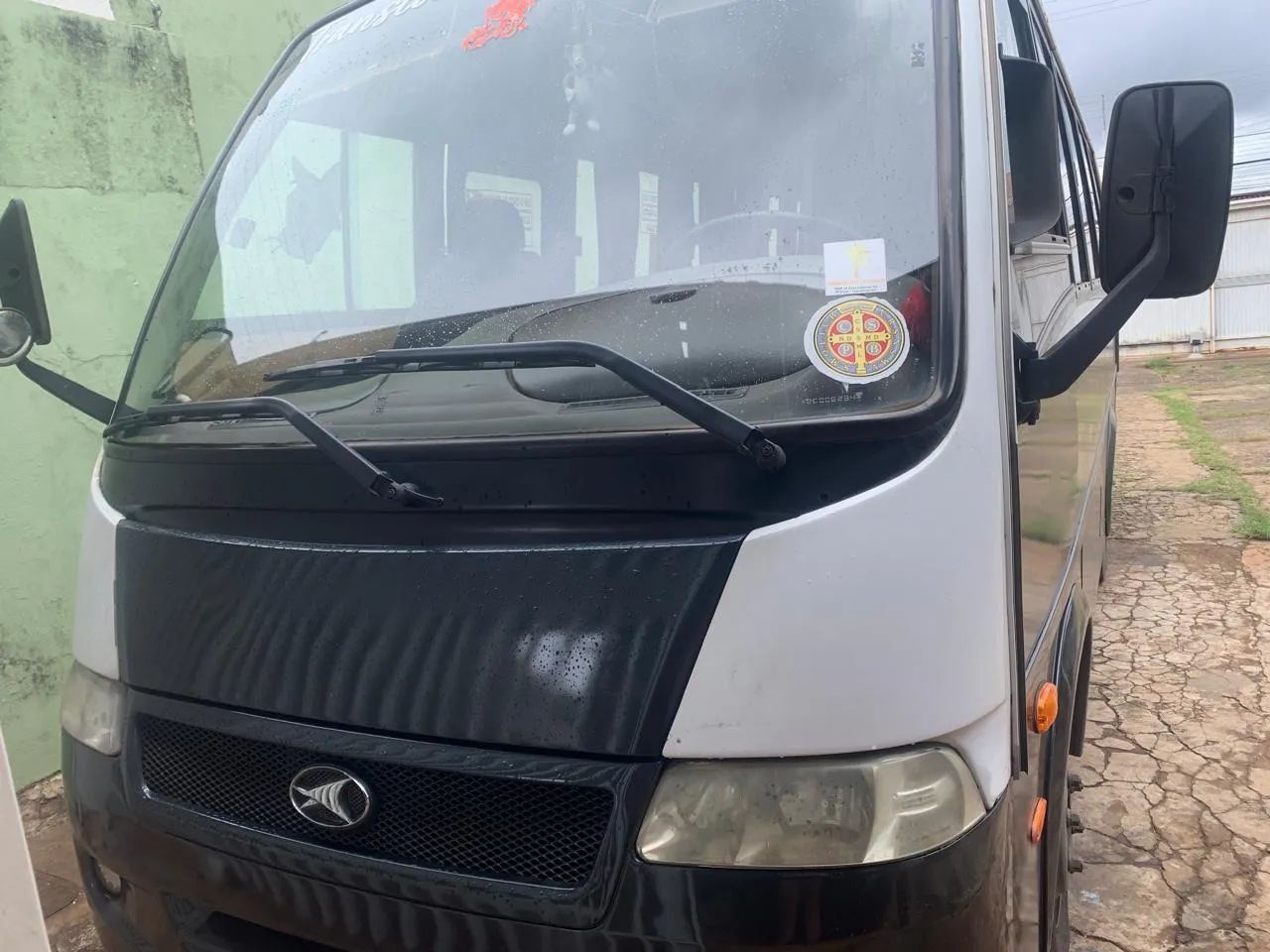 Vendo microônibus volare