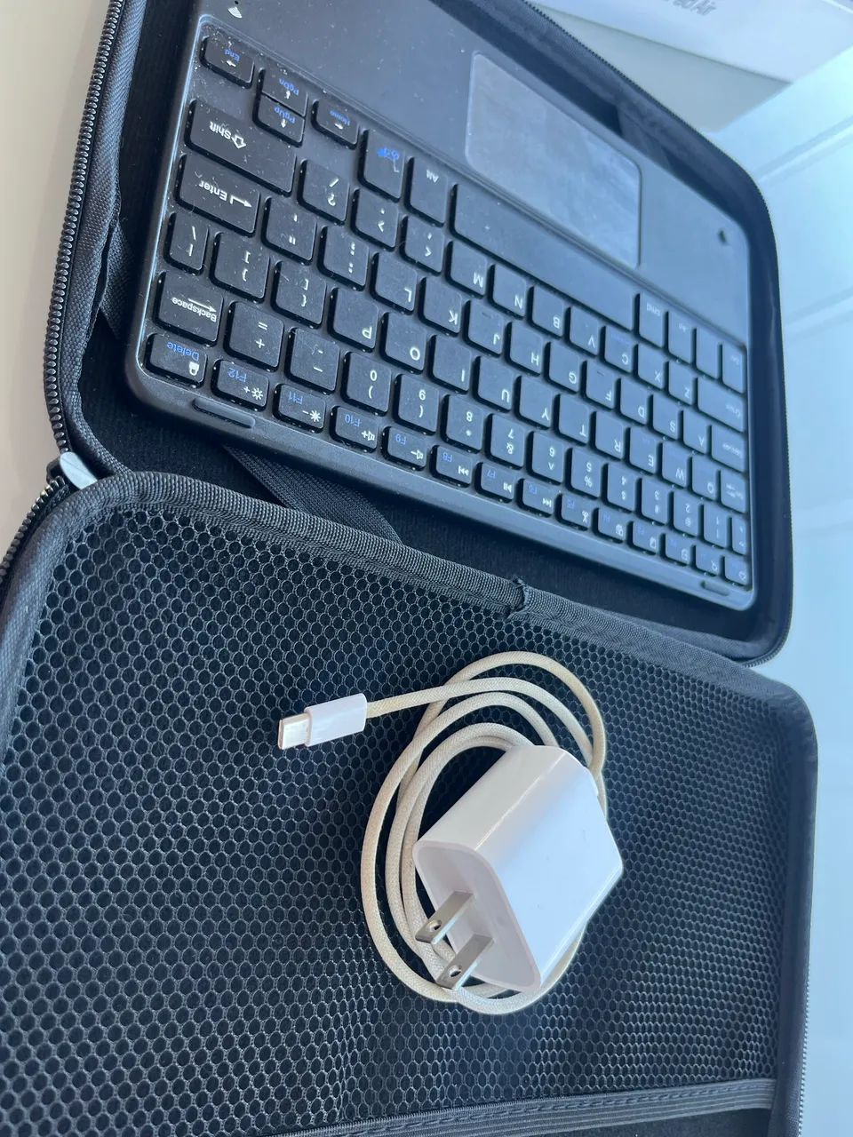 IPad Air M2 (6a geração) 128gb 11? - COMPLETO - Foto 4