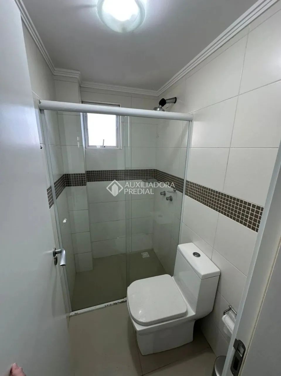 ALUGA APTO SEMI- MOB, 3 DOR. SENDO 1 SUITE, 2 VAGAS, PRAIA BRAVA- ITAJAÍ- SC - Foto 4