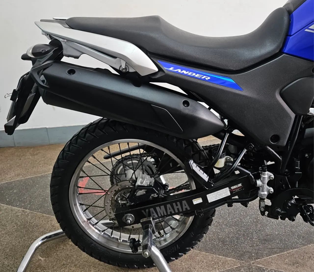 YAMAHA XTZ 250 LANDER - 2022/2022 - 37.200km - Foto 5