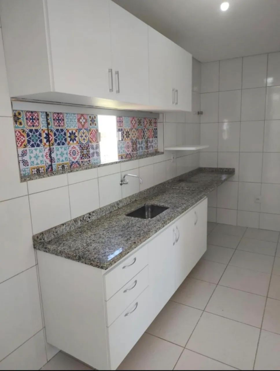 Alugo ótimo apartamento com 3 quartos (1 suíte) no Caminho do Sol. Venha morar bem - Foto 5