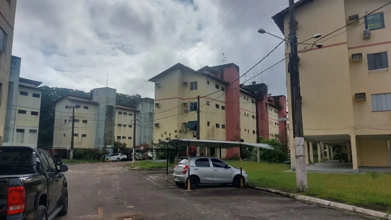 RC-VENDE APT NO ED. RESIDENCIAL ULISSES GUIMARÃES