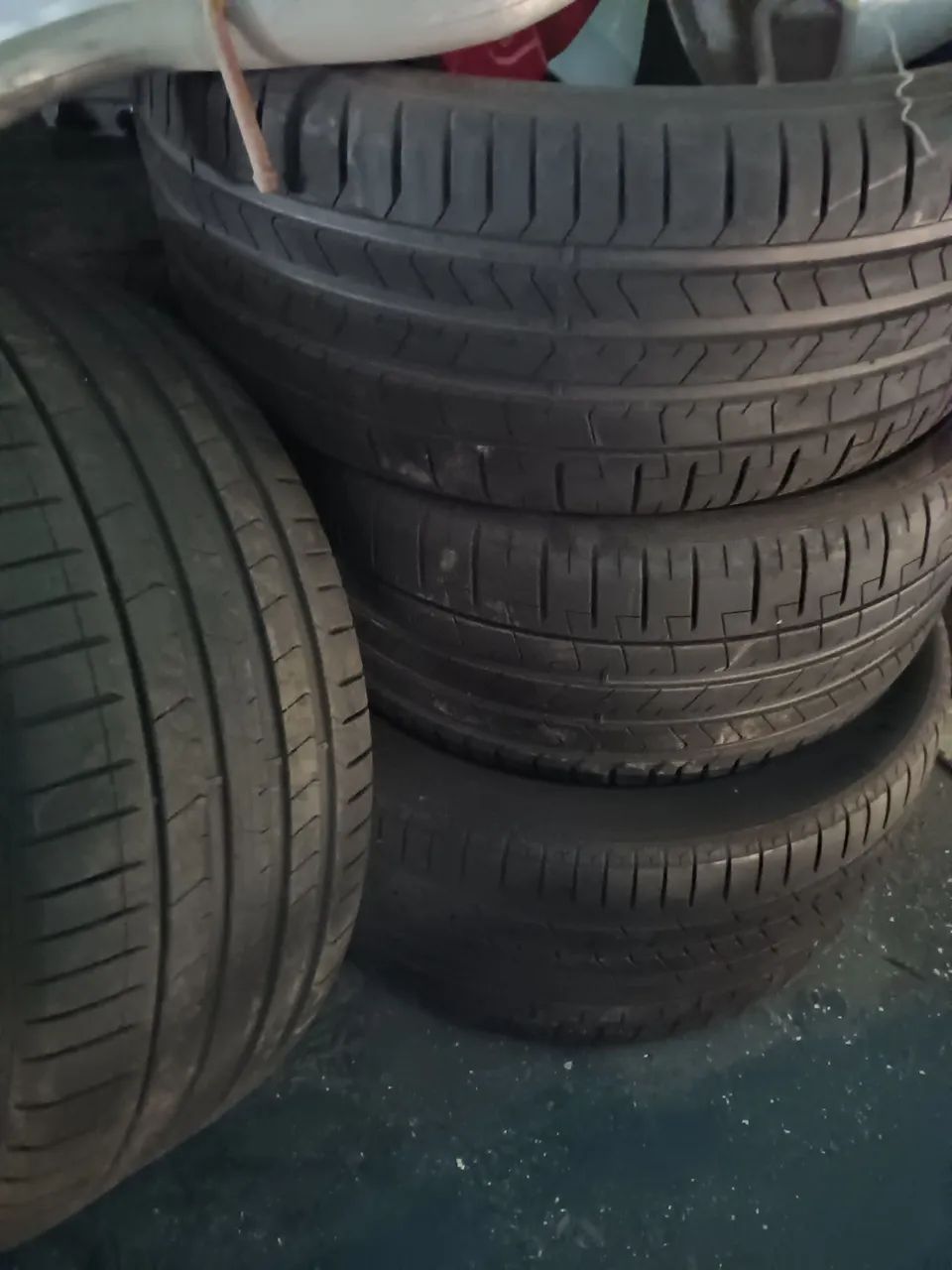 Jogo de quatro pneus 265/65/17 e 265/60/18 Bridgestone dueler e Pirelli Scorpion  - Foto 2