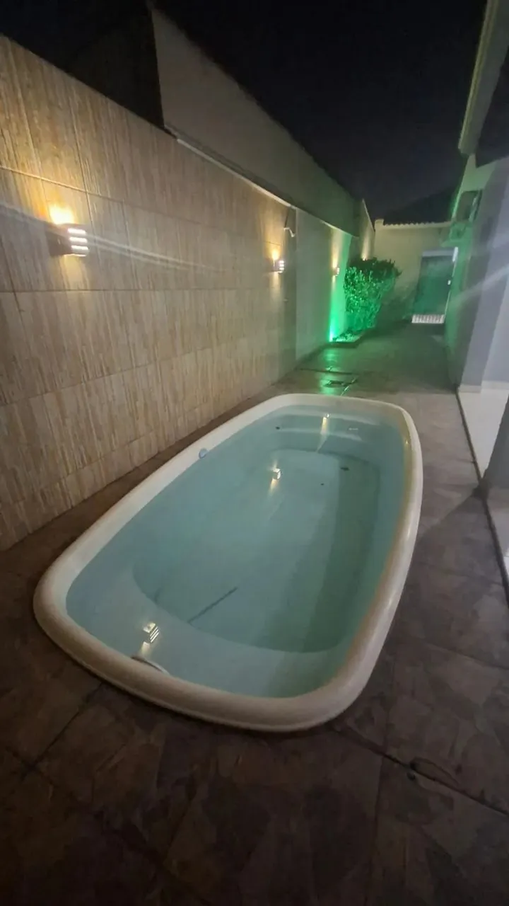 Casa para alugar com 3 quartos suíte e piscina