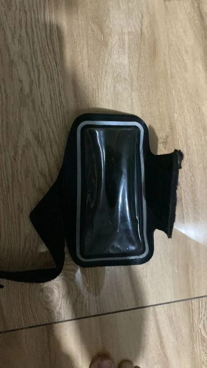 Suporte para celular de braço -" doação "