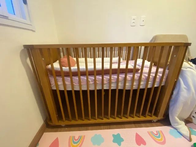Berço em madeira 2 em 1 