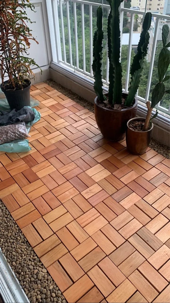 Deck Modular Click Encaixe Madeira 30x30cm