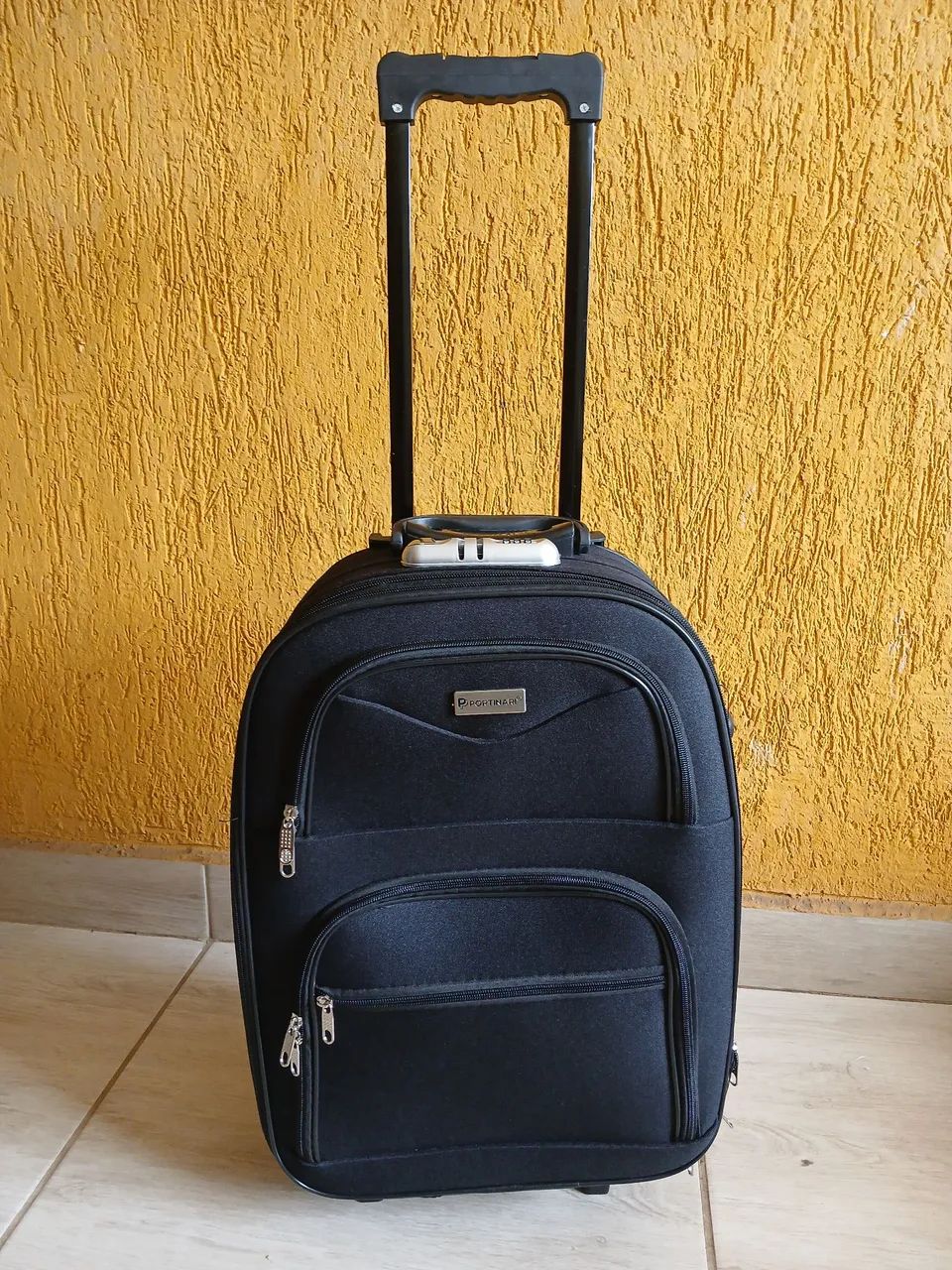 Mala de viagem preta com rodinhas - Foto 4