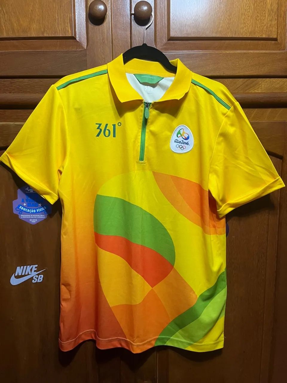 361° Olympic Games Rio 2016 Volunteer T-Shirt, Size M in Excellent Condition