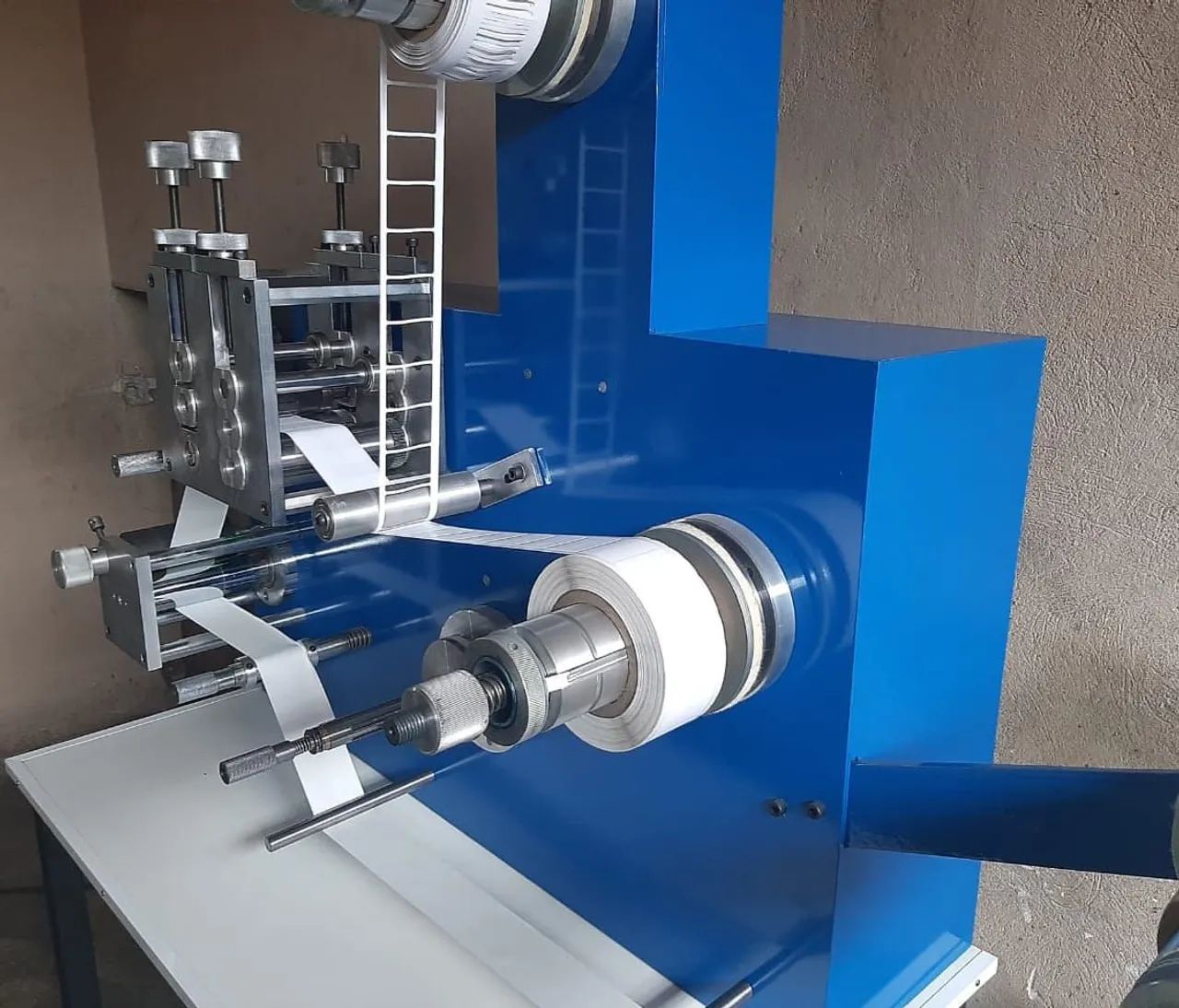 Troqueladora de etiquetas ATÉ 10 VEZES SEM JUROS ,PRONTA ENTREGA  - Foto 2