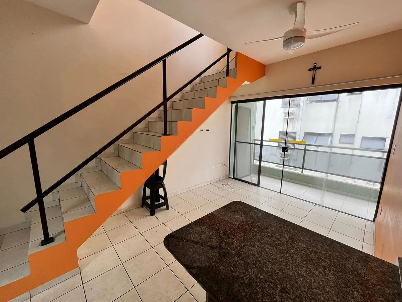 Apartamento (Padrão), com 3 quartos e 3 banheiros à Venda, 120 m² em Ubatuba/SP - Foto 2
