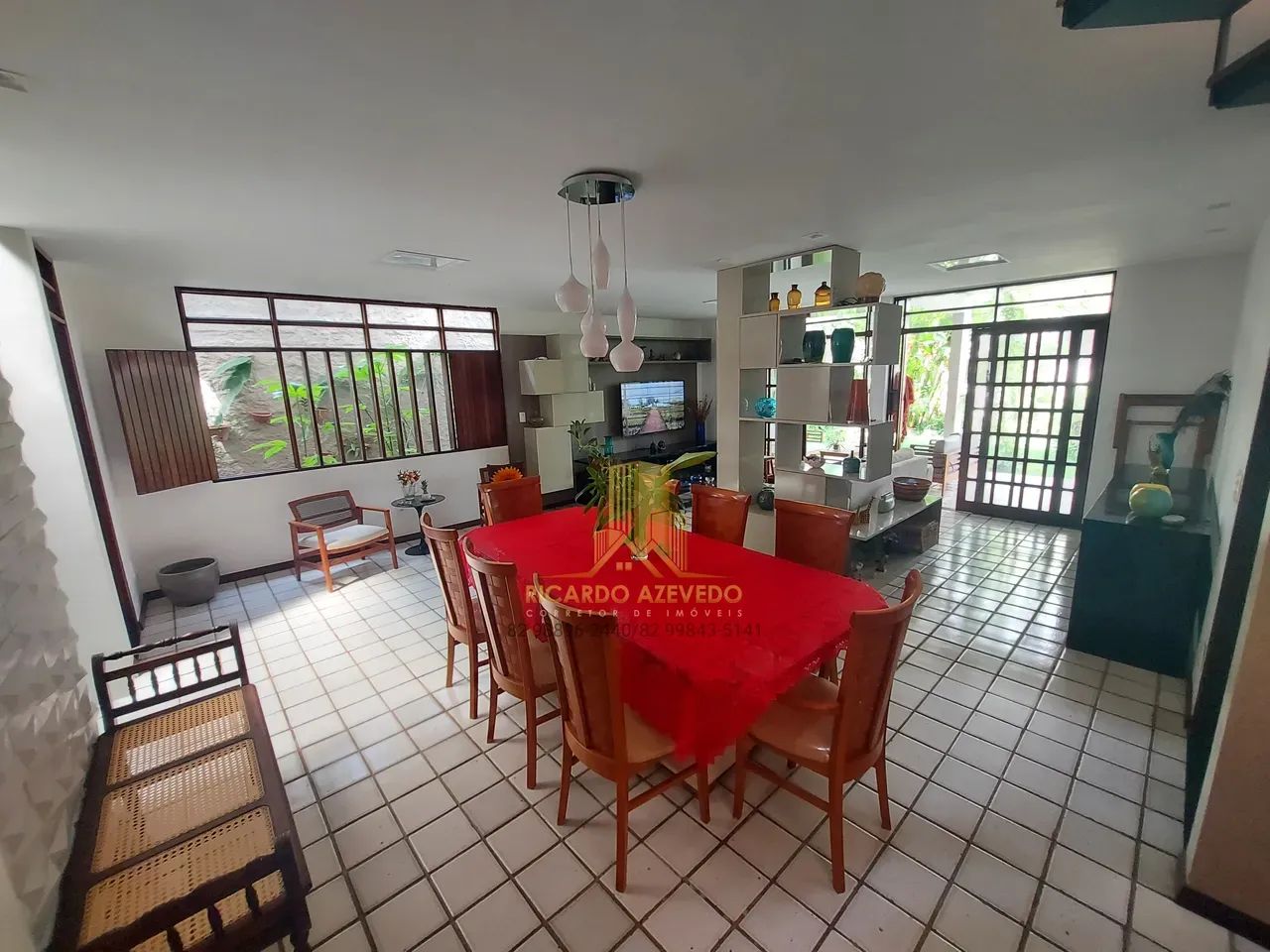 Bairro Jatiúca, Casa para locação comercial. Dois pavimentos, jardim, varanda, móveis plan - Foto 7