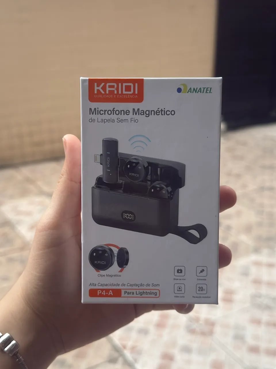 Microfone de Lapela Kaidi com Caixinha