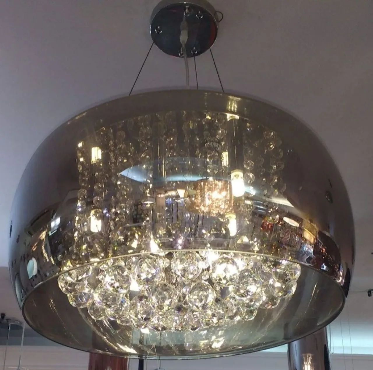 Lustre Moderno com Detalhes em Cristal - Foto 2