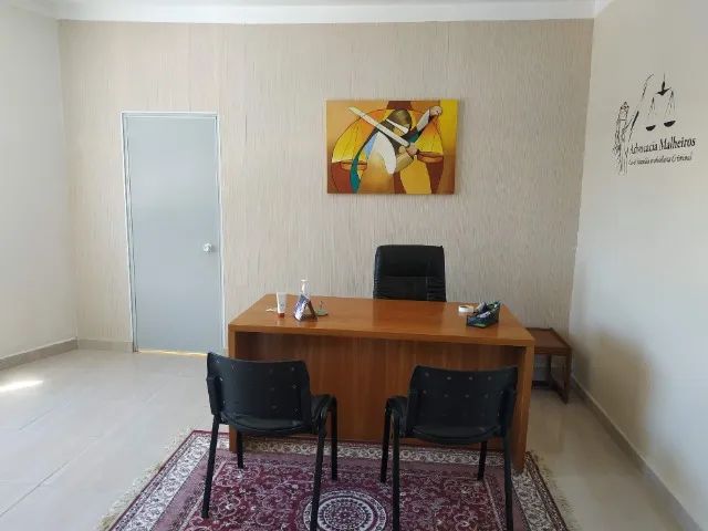 Mesa de escritório executiva em madeira 