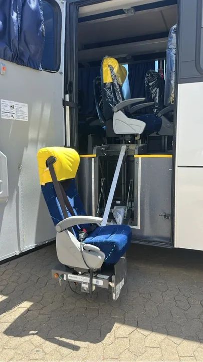 Ônibus com ar condicionado  - Foto 15