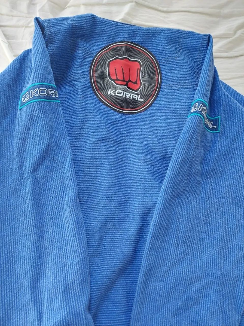 KIMONO KORAL CLASSIC A3 + FAIXA AZUL KEIKO  - Foto 3