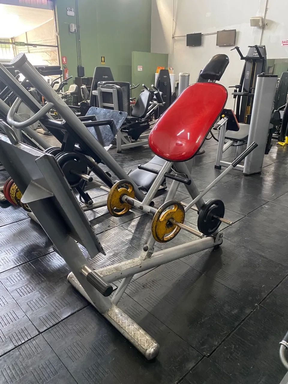 Leg press